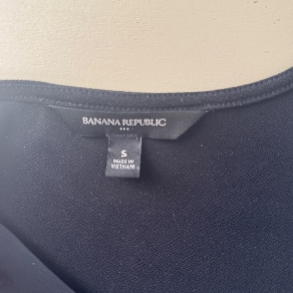 Banana Republic Long Sleeve Black V Neck Top Size Small - Picture 10 of 10